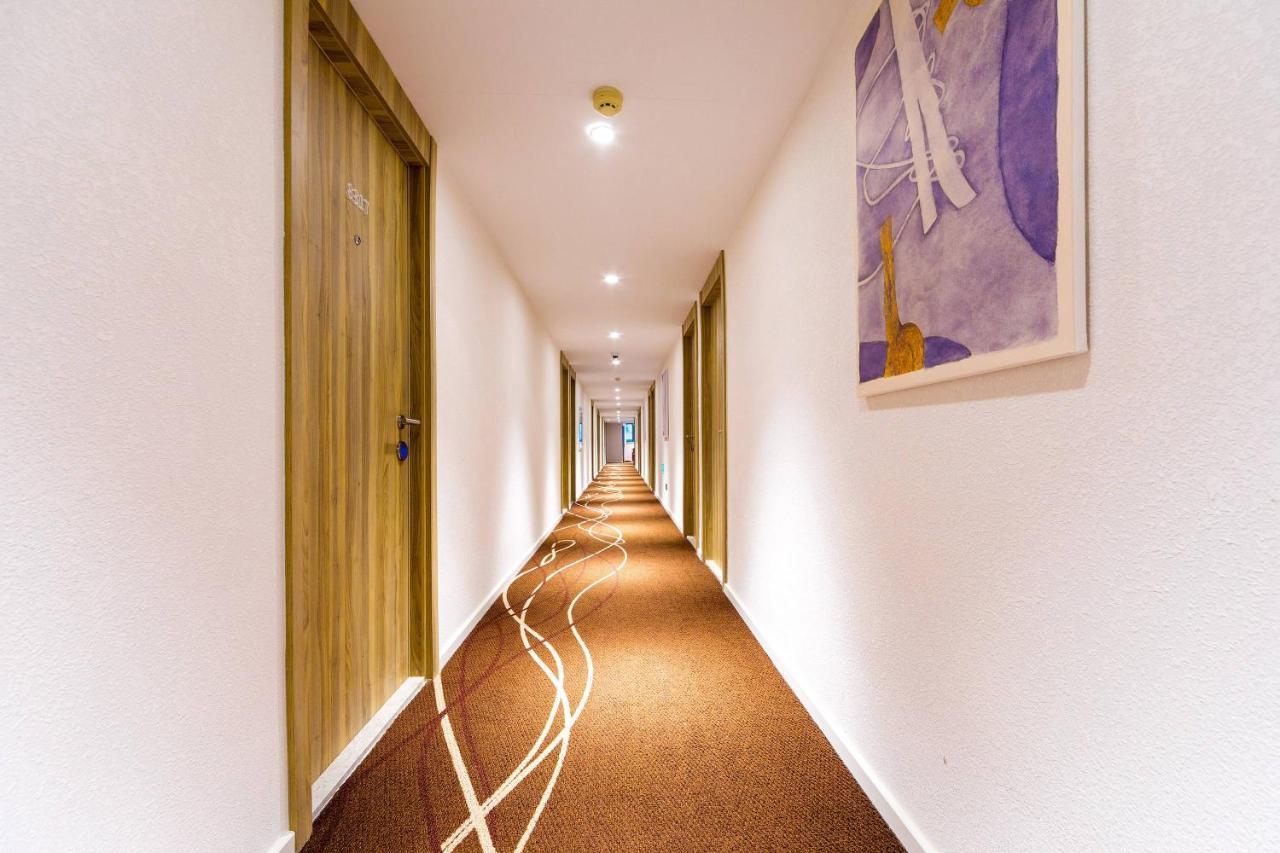 Hanting Hotel Shanghai North Bund Hailun Road エクステリア 写真